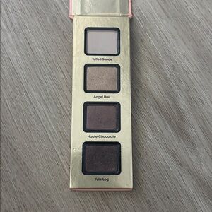 💜NWOT💜 Too Faced Carousel Eyeshadow Palette